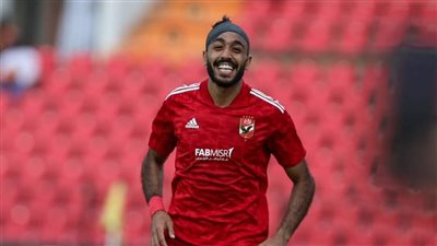 كهربا يسجل هاتريك للنادي الأهلي في شباك القطن الكاميروني 