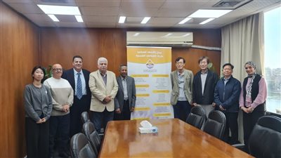 الصناعات الهندسية تبحث مع وفد كوري سبل دعم صناعة السيارات والسكك الحديديةً