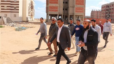 تفاصيل ومعدلات تنفيذ المشروعات السكنية والخدمية بالسادات 