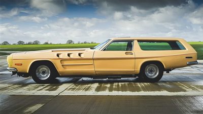 بيع سيارة بمحرك دبابة تعود لـ سبعينيات القرن الماضي في مزاد (صور)