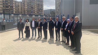 رئيس الاتحاد الدولي للجمباز يتفقد نادي النادي شيراتون