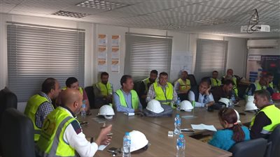  القوى العاملة: التفتيش على اشتراطات السلامة المهنية بسوهاج