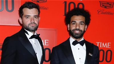 رسالة مفاجئة من وكيل محمد صلاح 