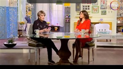 سناء منصور تشيد بـ 