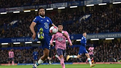 الدوري الإنجليزي، إيفرتون يخطف تعادلا قاتلا من تشيلسي 