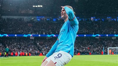 هالاند يحطم رقما قياسيا للنجم المصري محمد صلاح