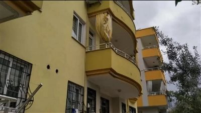 الموت من الخوف، تركية تلقي بنفسها من الطابق الثاني بسب 