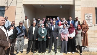 محافظ بني سويف يفتتح مركز خدمات التضامن الاجتماعي في النويرة بإهناسيا