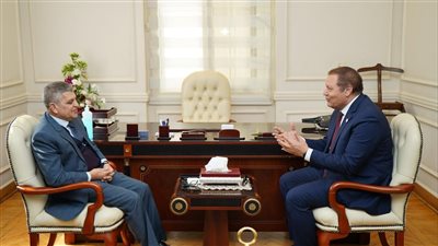 اجتماع مشترك بين رئيس الاعتماد والرقابة الصحية وهيئة قناة السويس