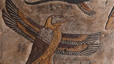  الكشف عن زودياك كامل لأول مرة بسقف معبد إسنا في الأقصر