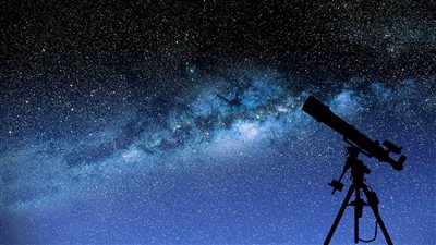 مركز الفلك الدولي يكشف موعد أول أيام عيد الأضحى