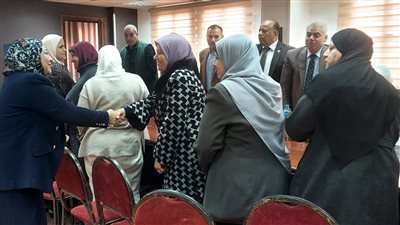 نائب محافظ القاهرة للمنطقة الجنوبية تحتفل بعيد الأم بتكريم الأمهات المثاليات