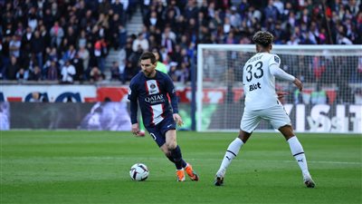 باريس سان جيرمان يسقط أمام رين 0/2 في الدوري الفرنسي 