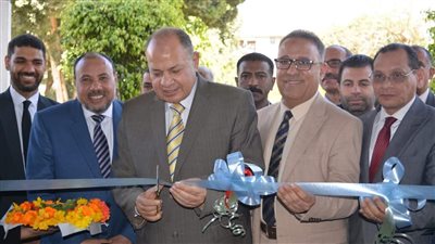 نائب رئيس جامعة الأزهر ومحافظ أسيوط يشهدان افتتاح حاضنة الأعمال التكنولوجية 