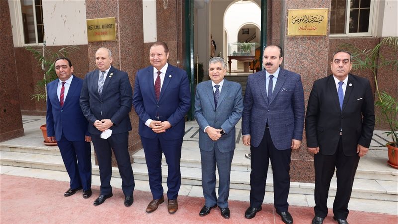 رئيس هيئة قناة السويس،