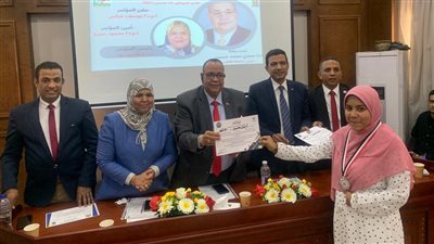 رئيس جامعة الأقصر يكرم الحاصلين على 15 ميدالية في بارالمبياد الجامعات المصرية