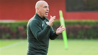 طبيب المصري يضع برنامجا غذائيا للاعبين استعدادا لشهر رمضان