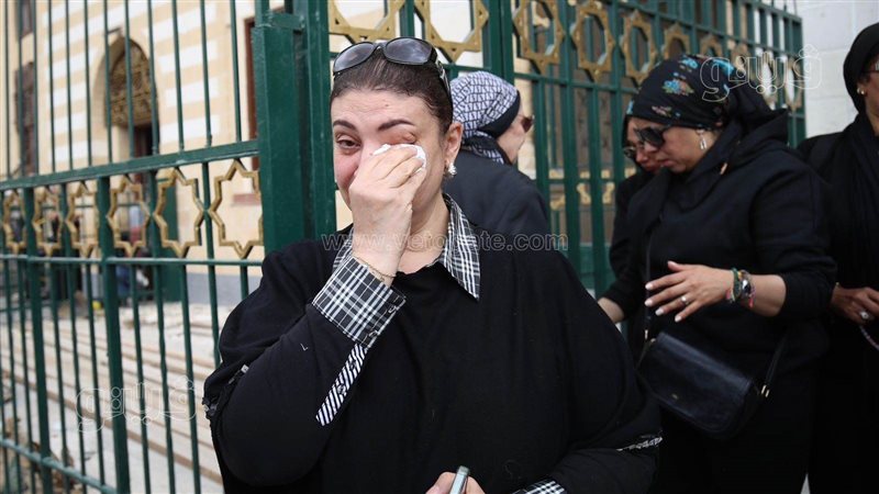 ابنة الفنانة لبنى