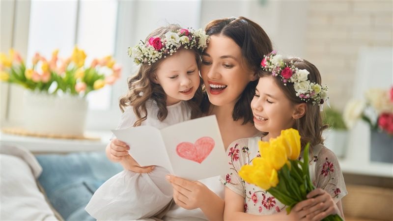 عيد الأم 2023، فيتو