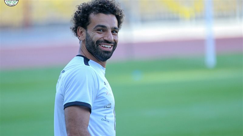 محمد صلاح كابتن منتخب