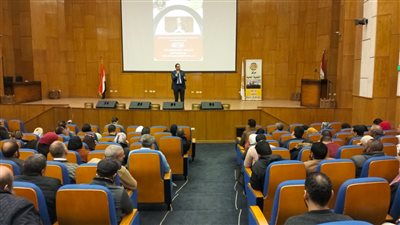 وزيرة التخطيط تشارك بحفل البنك التجاري الدولي وGLAM لتوزيع جائزة الاستدامة 