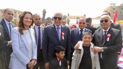 التعليم تدعم طلاب ذوي الهمم.. تعلن لوحات استرشادية بالإشارات بالمدارس.. وقرار عاجل بشأن طلاب الثانوية