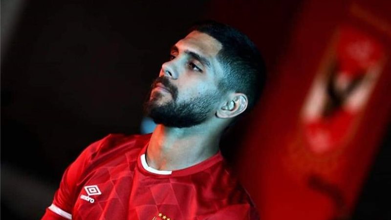 شادي حسين مهاجم الأهلي،