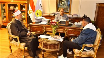 أوقاف أسيوط: نظافة دورية للمساجد وأسطحها وملحقاتها استعدادا لرمضان 