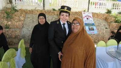 احتفاليات بمناسبة عيد الأم 2023 لتكريم الأمهات والزوجات من أسر الشهداء(صور) 