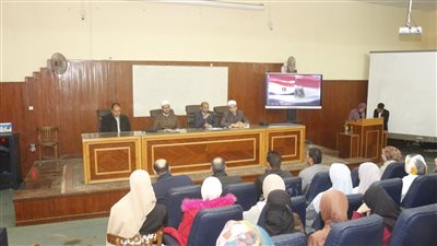 ندوة بكلية الزراعة جامعة المنصورة عن الشائعات وخطورتها على الأفراد والمجتمع