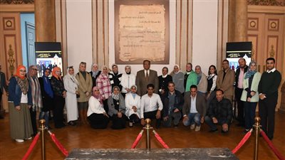 جامعة عين شمس تكرم إدارة تطوير التعليم لفوزها بالمركز الثاني في جائزة مصر