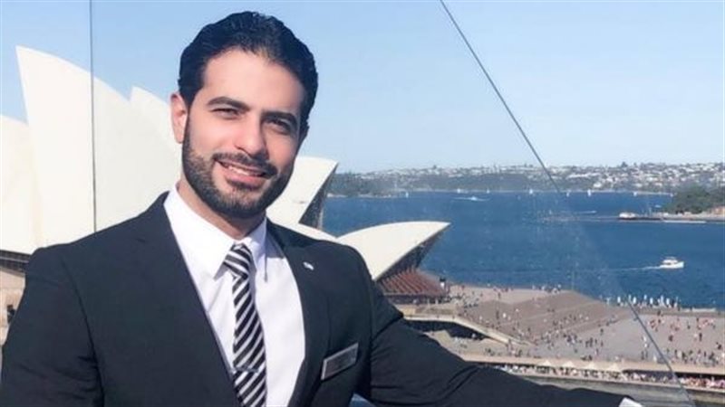 الدكتور محمود مصطفى،
