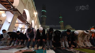 تفسير رؤية إمام المسجد في المنام وعلاقتها بالتخلص من المشاكل