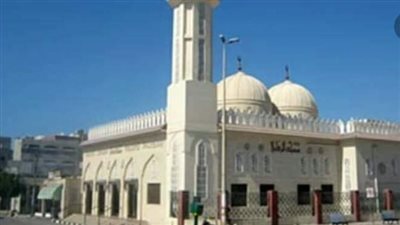  الرفاعي، أكبر مساجد العريش يتزين لاستقبال الأهالي في صلاة التراويح