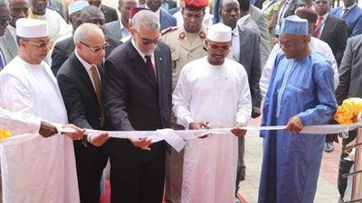 تنفذه المقاولون العرب.. الرئيس التشادى يفتتح المقر الجديد لوزارة الخارجية 