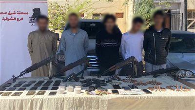 ضبط تشكيل عصابي للإتجار في المخدرات والأسلحة النارية بالشرقية 