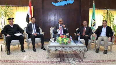 محافظ الفيوم يقرر تغيير أسماء القرى والأحياء غير اللائقة 