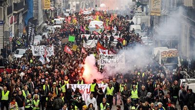 فرنسا تترقب تظاهرة مليونية وسط تكتيك جديد لرافضي التقاعد