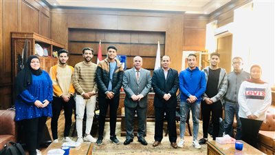 رئيس جامعة الدلتا التكنولوجية يهنئ الطلاب الفائزين بمسابقة حافز الابتكار