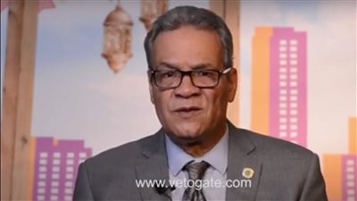 أهل الولاية يرون بعيون غير العيون التي في الوجه