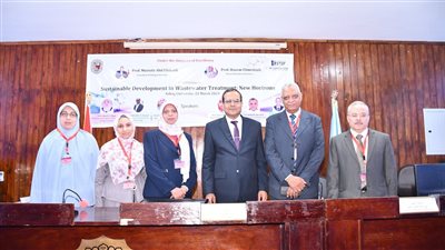 رئيس جامعة سوهاج يشهد فعاليات ورشة عمل التنمية المستدامة لمعالجة مياه الصرف 