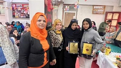 مدير إدارة شباب بني عبيد في الدقهلية يكرم المتميزين رياضيا