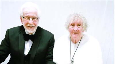 مسنان يتزوجان بعد 60 عاما من قصة حب 