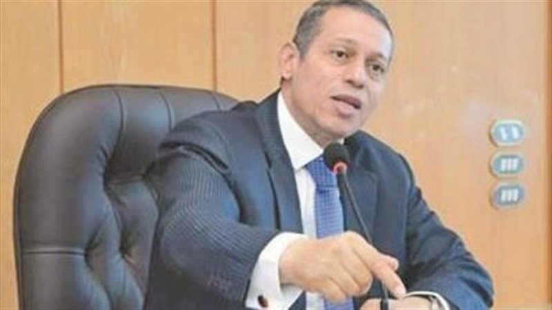 الدكتور ايمن سلامة،