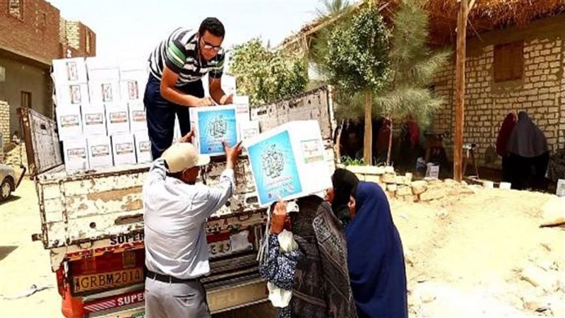 توزيع 33 ألف كرتونة