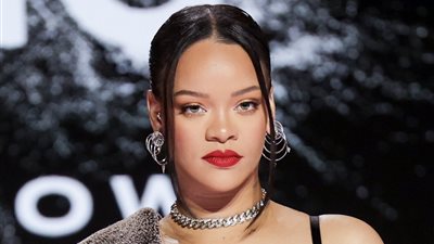 القبض على رجل اقتحم منزل ريهانا (صور)