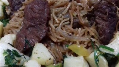 طريقة عمل شعرية مع كباب حلة (فيديو)