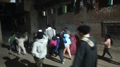 بالطبل البلدي، المسحراتي يجوب شوارع الشرقية (فيديو وصور)