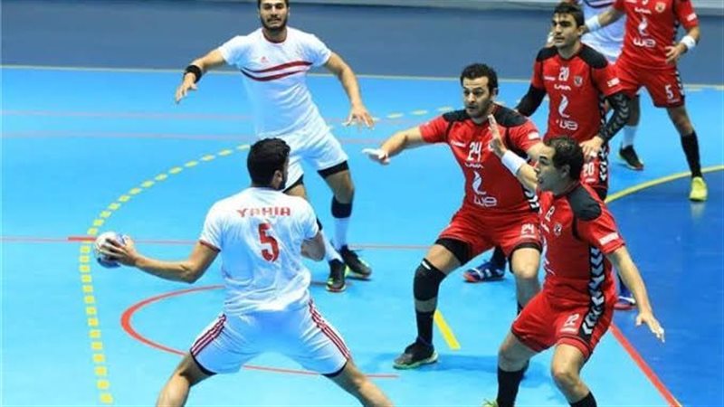 يد الأهلي أمام الزمالك،