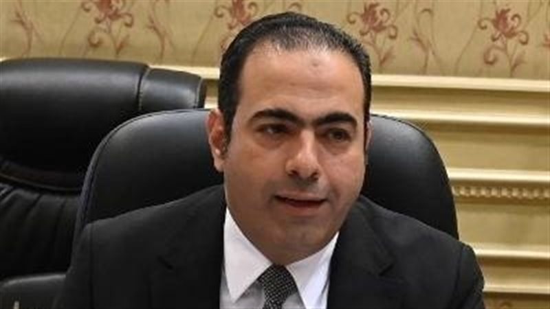 محمود حسين رئيس لجنة